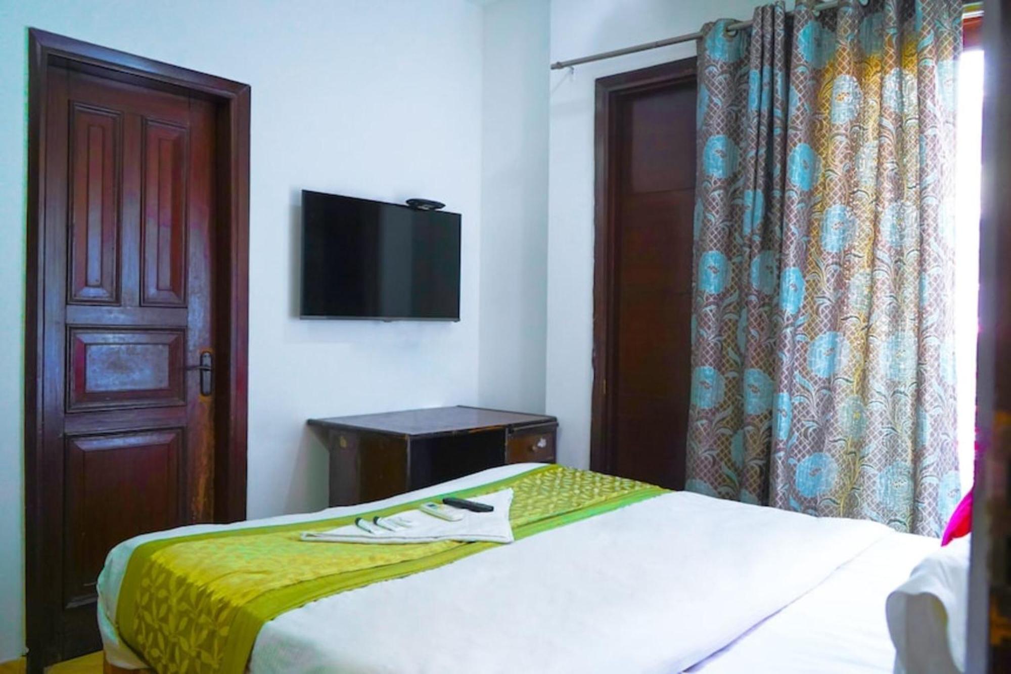 Deluxe Rooms In Jangpura 新德里 外观 照片