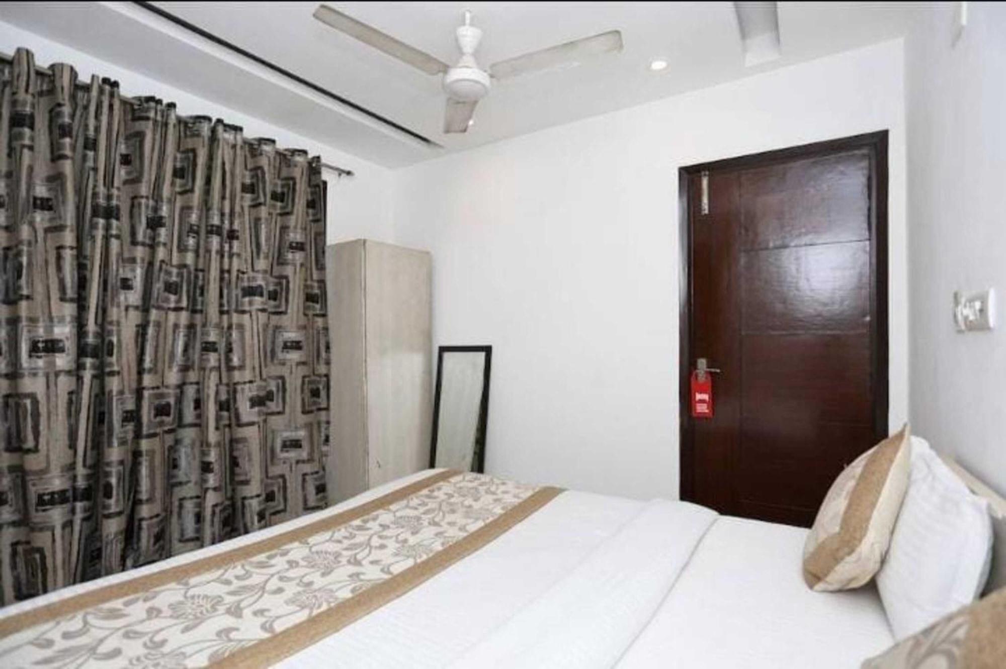 Deluxe Rooms In Jangpura 新德里 外观 照片