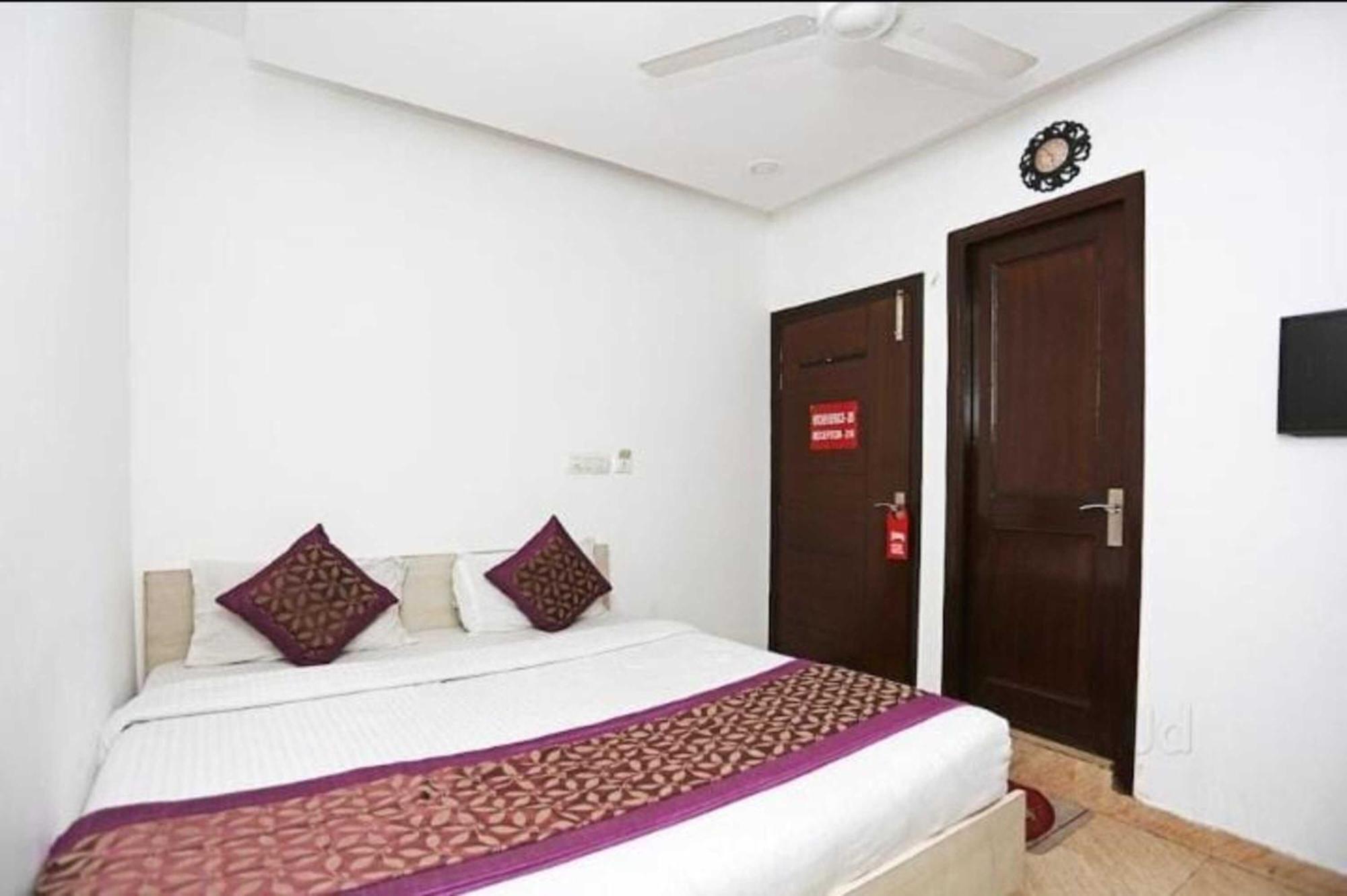 Deluxe Rooms In Jangpura 新德里 外观 照片