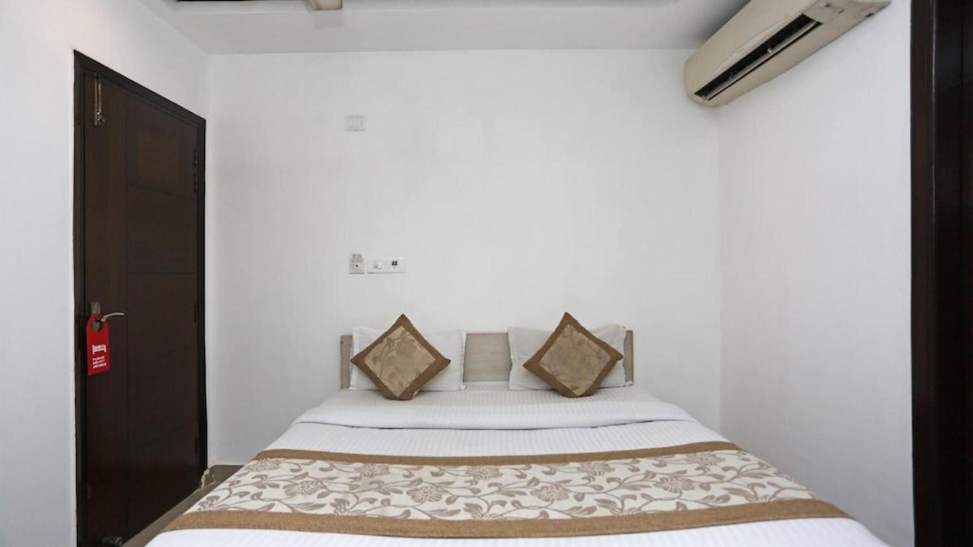 Deluxe Rooms In Jangpura 新德里 外观 照片